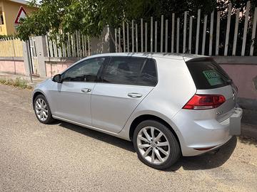 Golf  2.0 TDI 4 motion serie 7