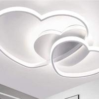 Lampadario a led forma cuori