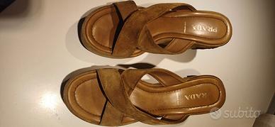 Prada sandalo scamosciato nocciola 39,5 