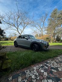 MINI COOPER D 5 PORTE prezzo trattabile