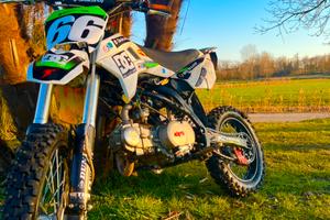 Pit bike 125