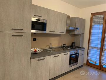 Cucina completa - con elettrodomestici