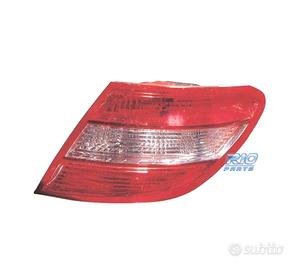 FANALE DESTRO PER MERCEDES CLASSE C W204 BERLINA 0