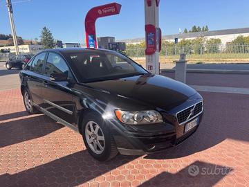 Volvo S40 1.8 16V cat Momentum