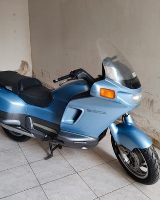 Honda PC 800 Pacific Coast