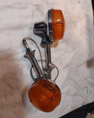Coppia frecce moto vintage