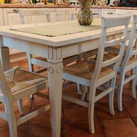 TAVOLO ALLUNGABILE IN LEGNO+6 SEDIE