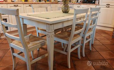 TAVOLO ALLUNGABILE IN LEGNO+6 SEDIE