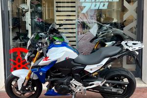 Bmw F 900 R, garanzia casa madre, tagliando di pre