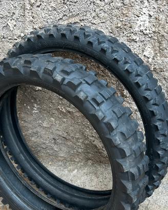 Gomme cross