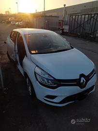 RENAULT CLIO ANNO 2019