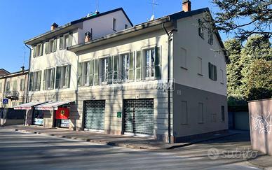 Villa a Vedano al Lambro 5 locali