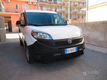 Fiat Doblo Doblò 1.6 MJT 105CV S&S PC-TN Cargo Bus
