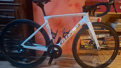 Bicicletta Carbonio Gusto Cobra Evo