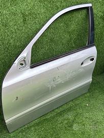 PORTIERA ANTERIORE SINISTRA MERCEDES Classe B W245
