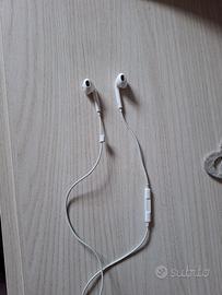 cuffiette Apple con filo