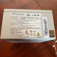 Alimentatore FSP 80 Plus Bronze per PC