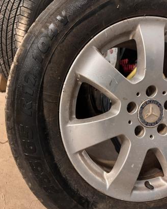 Pneumatici e cerchi 235/65 r17 104v