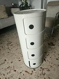 Kartell  contenitore componibile 4 elementi.