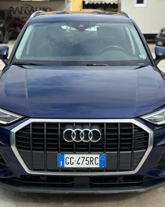 Audi Q3 35 TDI S tronic Business Advanced