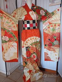 kimono Furisode giapponese antico in seta 