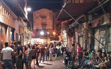 Centro storico storica palazzina del 300' per B&B