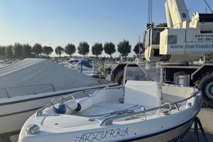 Barca+ carrello +motore 4T iniezione -Finanziament