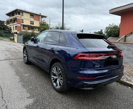 Audi q8 45tdi quattro 2020