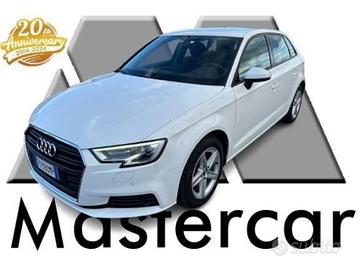 AUDI A3 A3 Sportback 1.5 g-tron Business s-troni