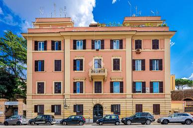 2 LOCALI A ROMA