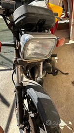 Moto kavasaki 4cilindri Z400