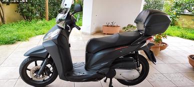 scooter honda sh 300