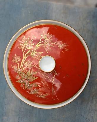 Raffinata ceramica bavarese rosso e oro