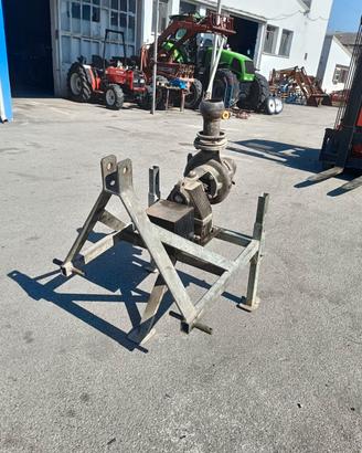 pompa marca Caprari mec D 265 con cavalletto