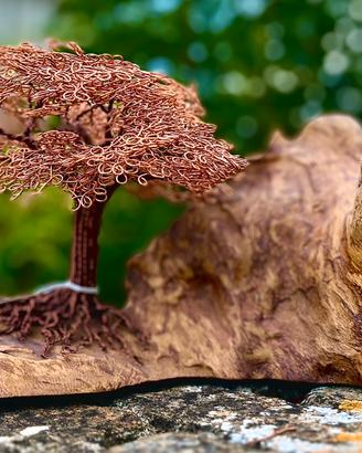 Scultura bonsai fatta a mano in rame su Quercia