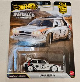lancia Delta S4 Hot Wheels Scala 1/64