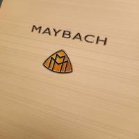 Depliant brochure Maybach, brand Mercedes