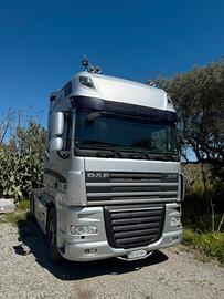 Trattore stradale DAF