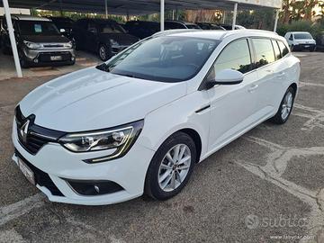 RENAULT Mégane dCi 8V 110 CV EDC Energy IVA COMPRE