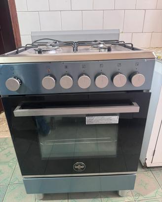 Cucina completa di forno La Germania,