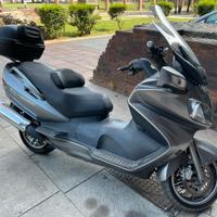 Suzuki Burgman 650 executive