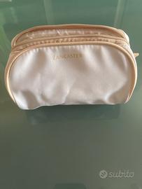 Set 4 Bustine trucco Lancaster, Shiseido,Occitane