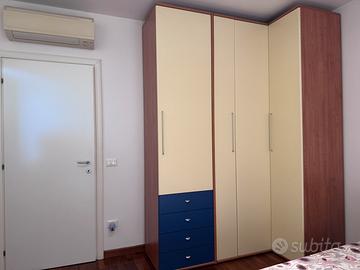 Camerina con armadio e letto 1 piazza e mezzo