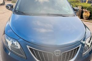Lancia Ypsilon 1.0 Hybrid FireFly 5 porte