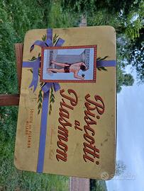 scatola in latta biscotti Plasmon