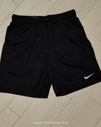 pantaloncino Nike