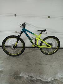 bici da enduro Trek remedy 8