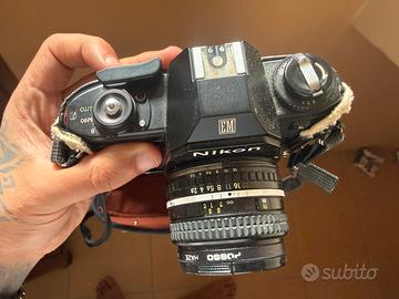 Macchinetta fotografica Nikon Vintage