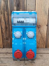 Quadro Palazzoli Ulysse , 2 prese da 380 V ,5 poli