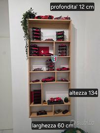 vetrina in legno per modellismo